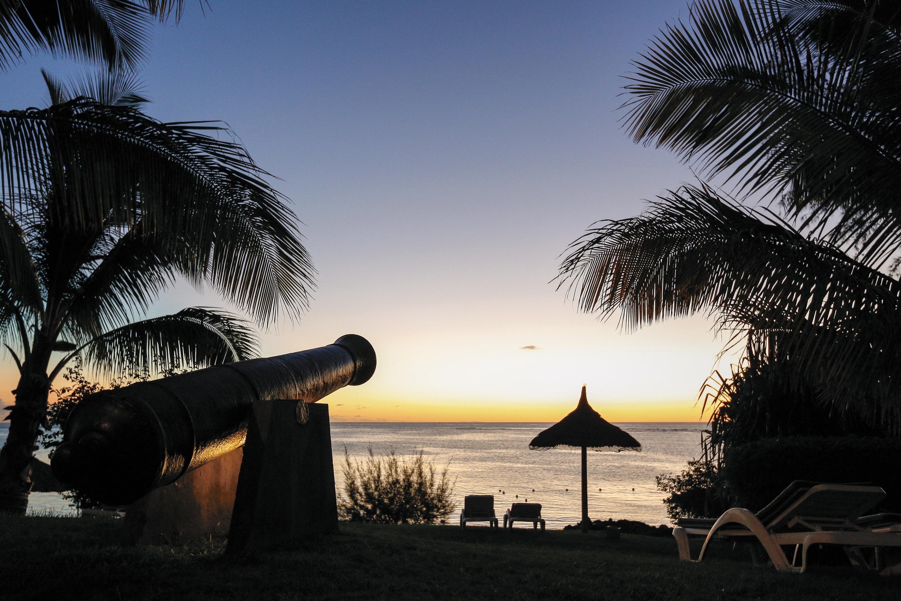 Canonnier Beachcomber Golf Resort & Spa Pointe aux Canonniers Exterior foto